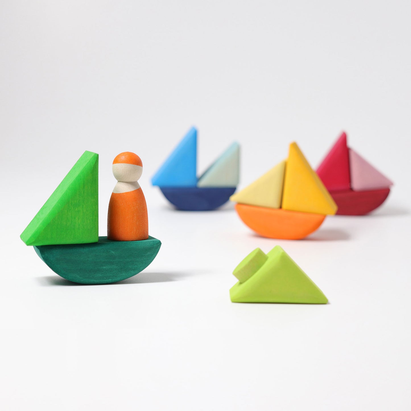Rolling boats