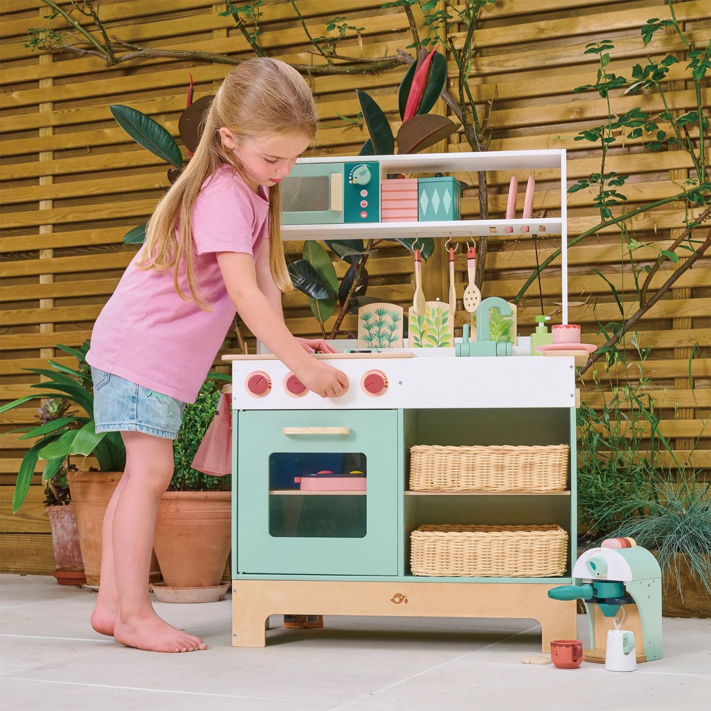 Pretend Play Kitchen
