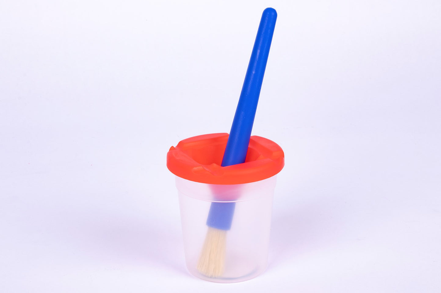Paint pot with anti-spill lid