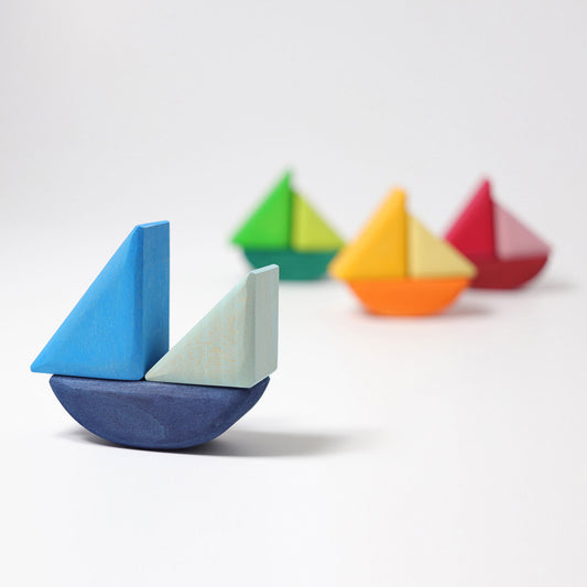 Rolling boats
