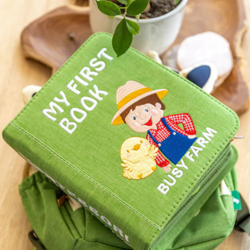 Montessori Quiet Book Drukke Boerderij + Rugzak