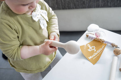 Maracas rammelaar | rattle | babyspeelgoed | houten speelgoed