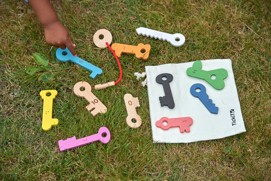 Rainbow wooden keys