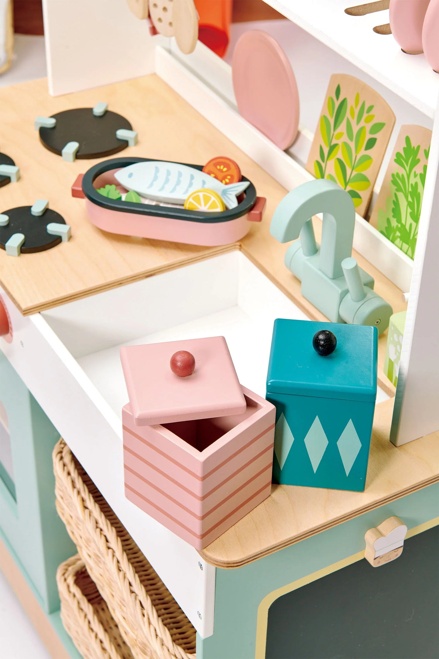 Pretend Play Kitchen