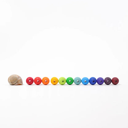 60 wooden beads