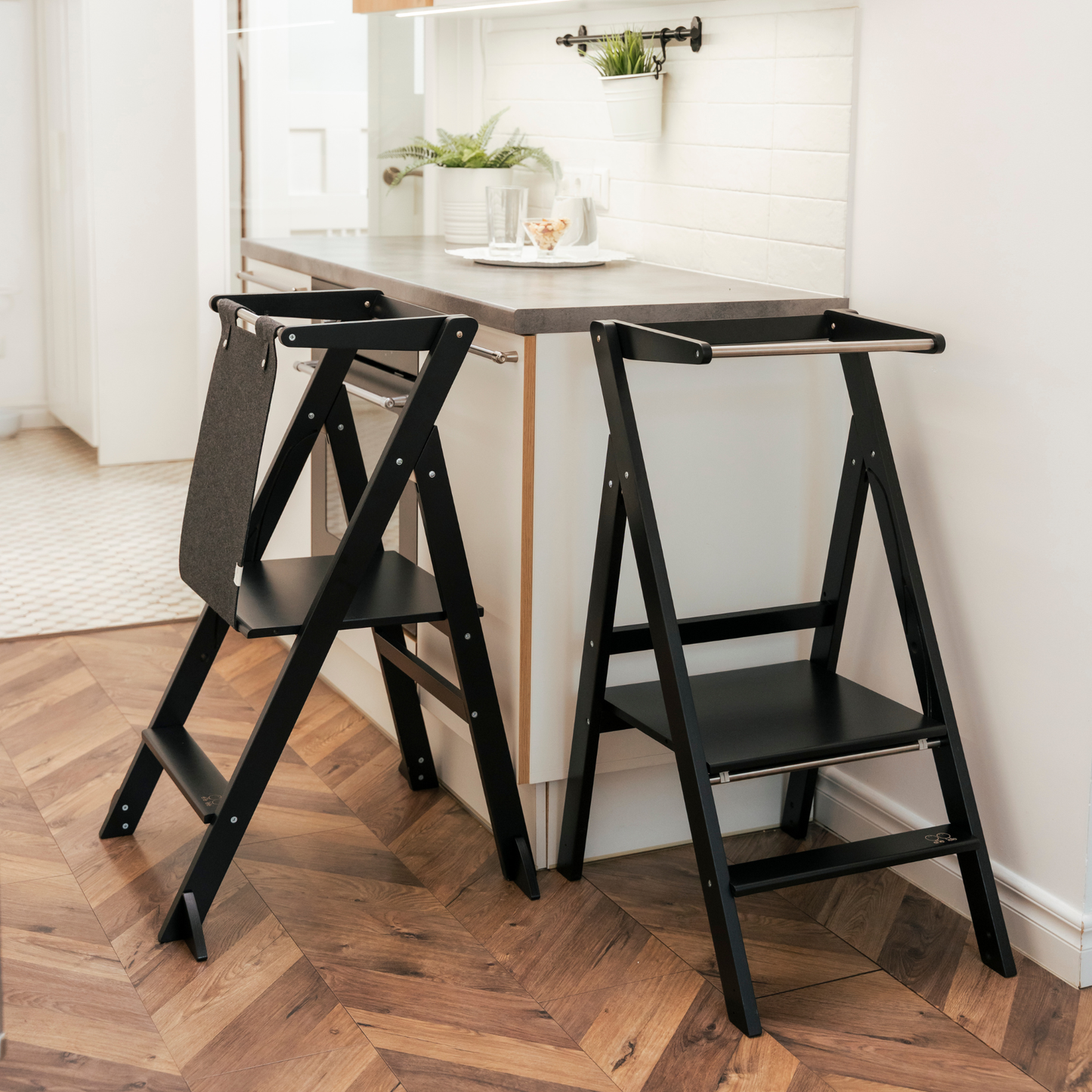 STEP'n'FOLD • Faltbarer Lernturm mit verstellbarer Höhe